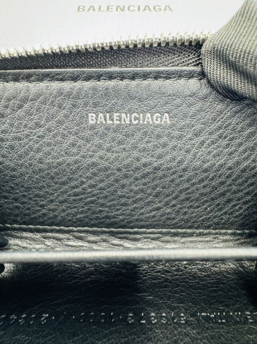 * оценка settled * прекрасный товар *BALENCIAGA кожа черный ячейка для монет футляр для карточек 