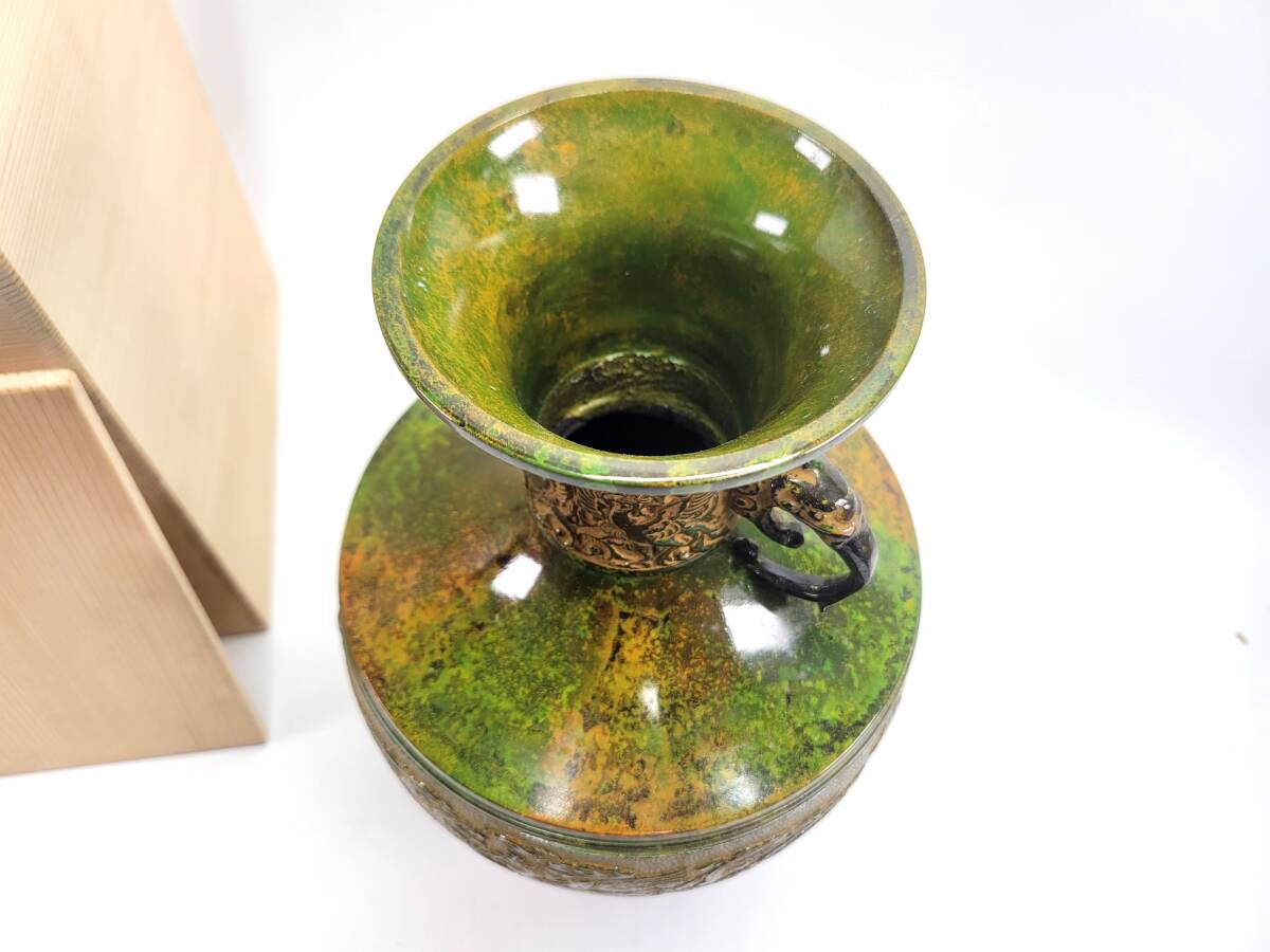 高岡銅器 鋳銅 花瓶 吉秀作 在銘 桐箱付き 花入れ|Yahoo!フリマ 高岡銅器 鋳銅 花瓶 吉秀作 在銘 桐箱付き 花入れ|Yahoo!フリマ