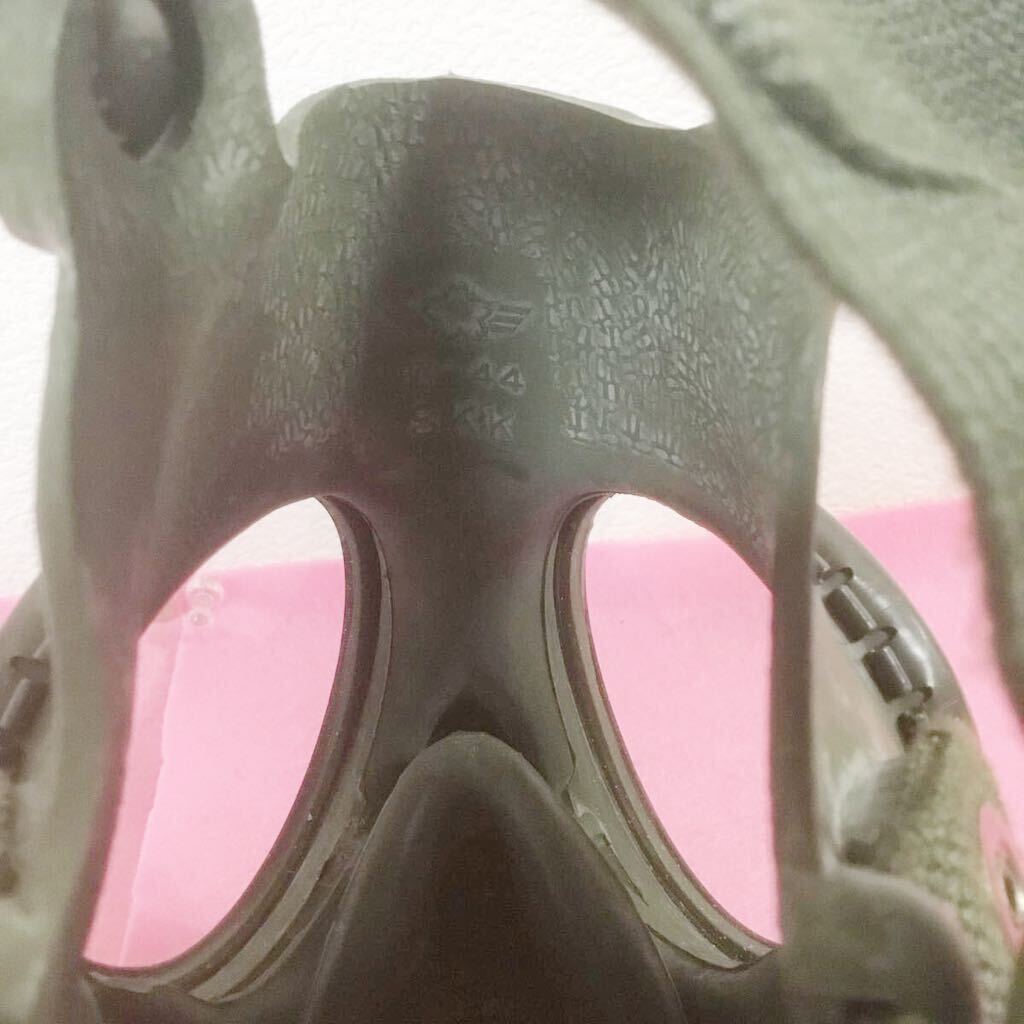 Z-641 self .. protection mask 2 type gas mask canister attaching the truth thing SKK Showa Retro Vintage size is image . reference .* present condition pick up 