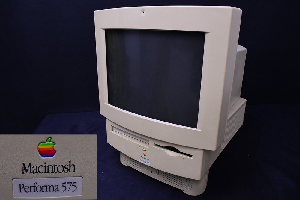 Apple Macintosh/旧型PC/Performa575/アップル/マッキントッシュ/ジャンク品/URQ2000の画像1