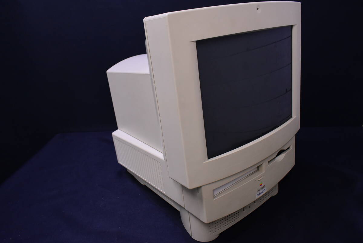 Apple Macintosh/旧型PC/Performa575/アップル/マッキントッシュ/ジャンク品/URQ2000の画像2