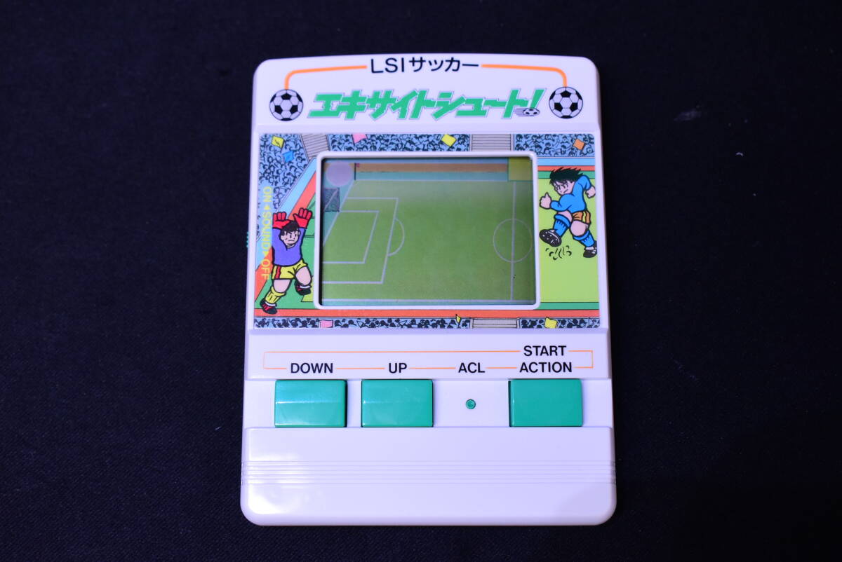 当時物/BANDAI/バンダイ/エキサイトシュート/LSI/ゲームウォッチ/サッカー/ゲーム/レトロ/ジャンク/URW221_画像2