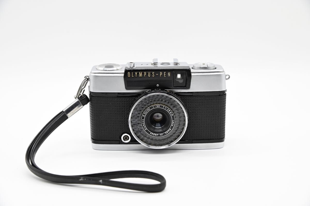 大人気 完動品 コンパクトハーフカメラ OLYMPUS PEN EE-3 ペン OLYMPUS-PEN