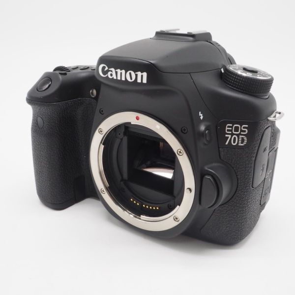 ■ほぼ新品■ CANON キャノン デジタル一眼レフカメラ EOS70D ボディ ブラック シャッター回数2482回 元箱・説明書付き_画像2