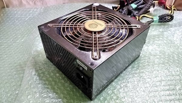 X5 ENERMAX 720W EIN720AWT PC用 電源BOX 電源ユニット_画像4