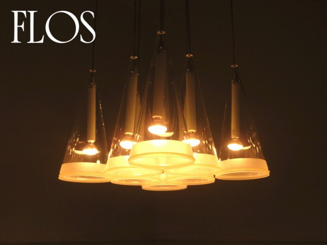 Yahoo!オークション - r6j1082B 展示品 ヤマギワ フロス FLOS Yahoo!オークション - r6j1082B 展示品 ヤマギワ フロス FLOS