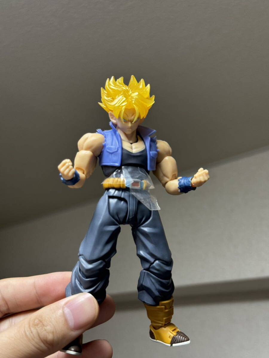 Bibian 比比昂 - S.H.フィギュアーツ ドラゴンボール カスタム品 Bibian 比比昂 - S.H.フィギュアーツ ドラゴンボール カスタム品