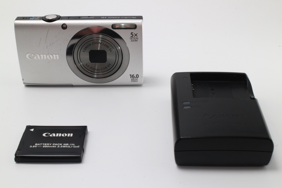 4668- キャノン Canon PowerShot A2300 シルバー 光学5倍ズーム 約1600万画素 良品_画像1