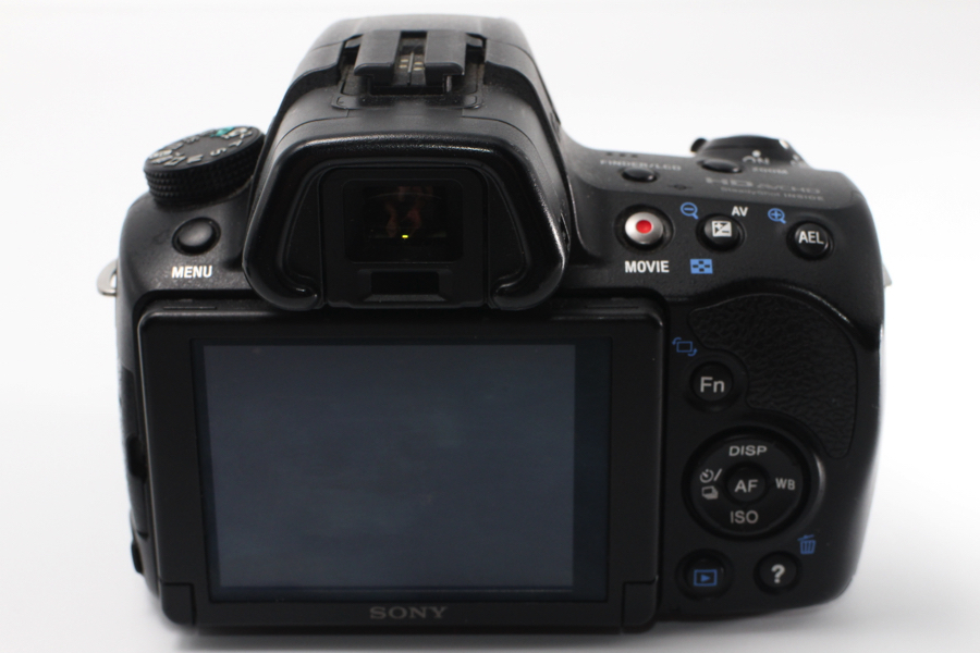 4677- ソニー SONY デジタル一眼カメラ α37 ボディ SLT-A37 シャッターカウント9601回 超美品_画像3