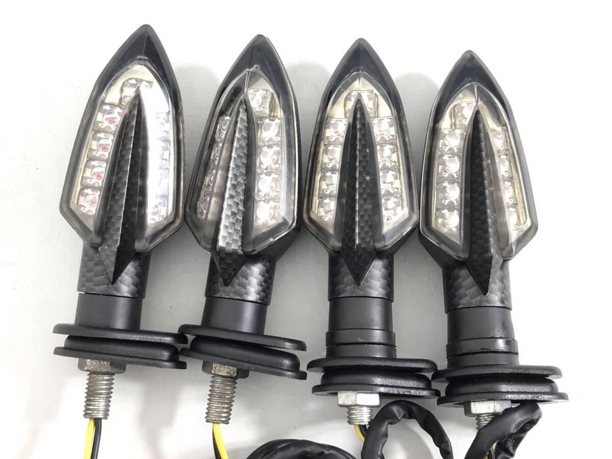 美品! ワイズギア LEDウインカー 4個 YZF-R25 MT-25 RG10J RG43J XSR900 MT-09 MT-09トレーサー MT-07 ヤマハ バイク_画像2