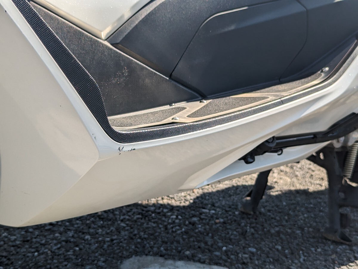 ホンダPCX125 JK05型 パールジャスミンホワイト 2023モデル ワンオーナー中古車 メーカー保証・盗難補償残ありの画像8
