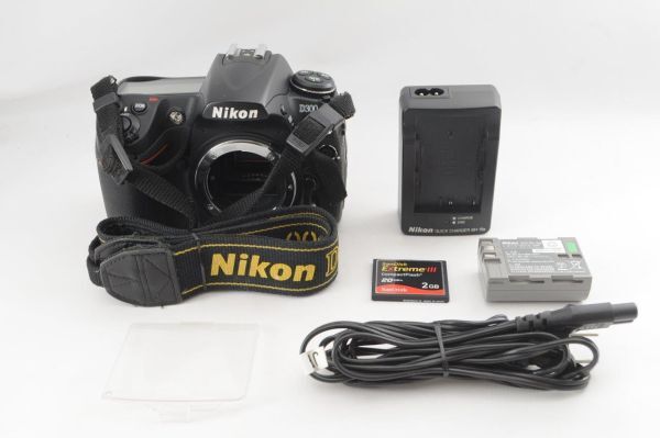 Nikon ニコン D300 デジタル一眼レフカメラ #1561A_画像1