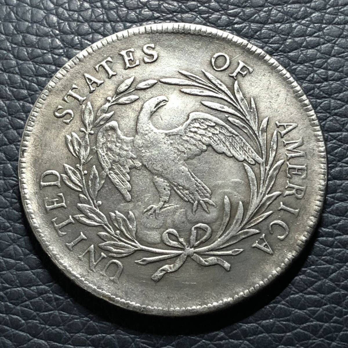 外国古銭　アメリカ　1797年　自由の女神　リバティ　星の数・13　イーグル　1ドル　大型銀貨 貿易銀 _画像2