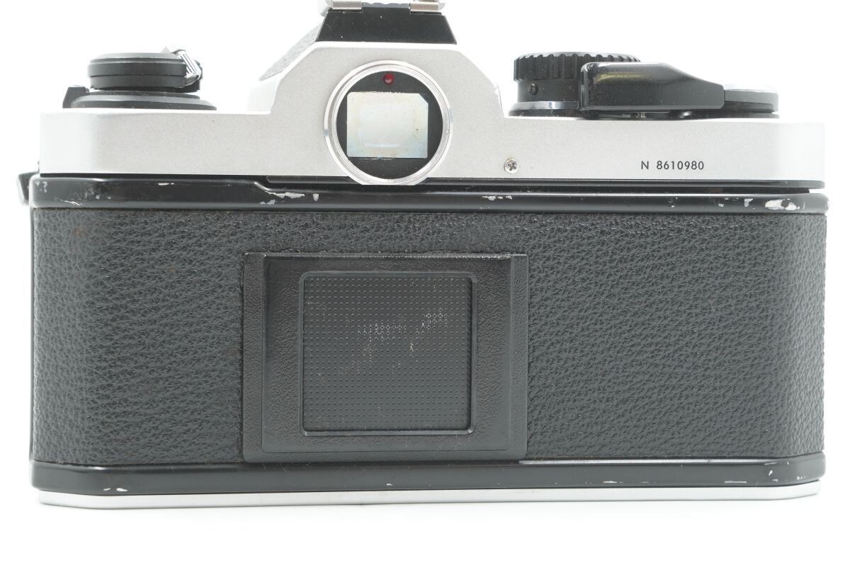 ★全額返金保証！最速発送！【Nikon FM2 シルバー ボディ シャッター確認済 訳あり フィルムカメラ ニコン】★（202404-30929-kaitori）_画像4