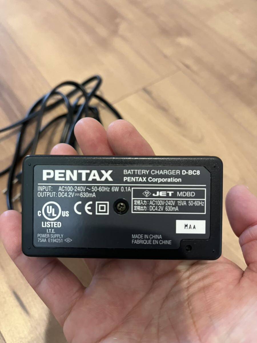 PENTAX バッテリー チャージャー D-BC8 中古品充電器 ペンタックスの画像3