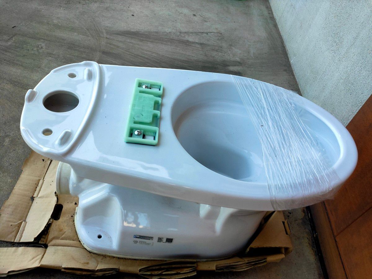 【送料無料】TOTO　トイレCS340BP　(無しトイレタンクSH367BA) 便器 TOTO 住宅設備 トイレ便器 トートー 