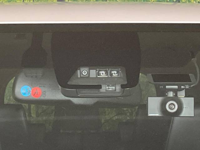 【諸費用コミ】:平成31年 エスクァイアハイブリッド 1.8 Gi プレミアムパッケージ ブラックテイラード_画像の続きは「車両情報」からチェック