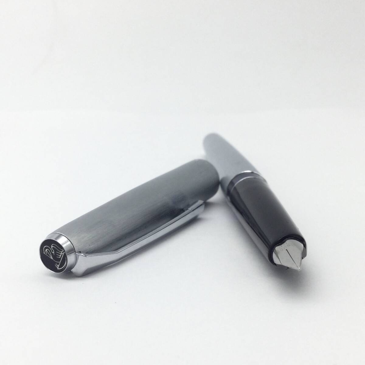 [2094]PELIKAN pelican fountain pen pen .14K silver writing implements pen fountain pen 