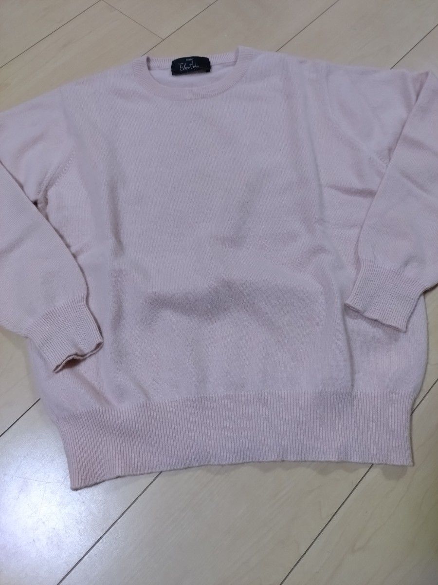 カシミヤセーター　薄手　薄ピンク