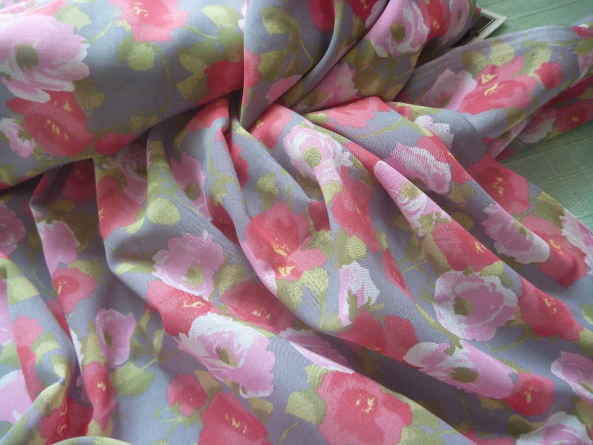 # Switzerland made floral print cloth W width 2.5M regular price 5 ten thousand jpy .. processing 