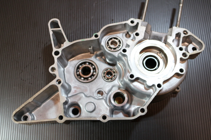 ＮＳＲ Ｍｉｎｉ(NSR50 レーサー) クランクケース(Mini・純正 RS50E-1000275)_画像6