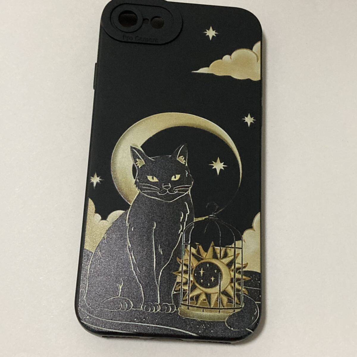 新品送料無料 おしゃれな黒猫の占い風iPhoneケース7/8/SE2.3用 ブラック ソフトケース 太陽と月と星と雲 太陰太極 タロットカード風_画像3