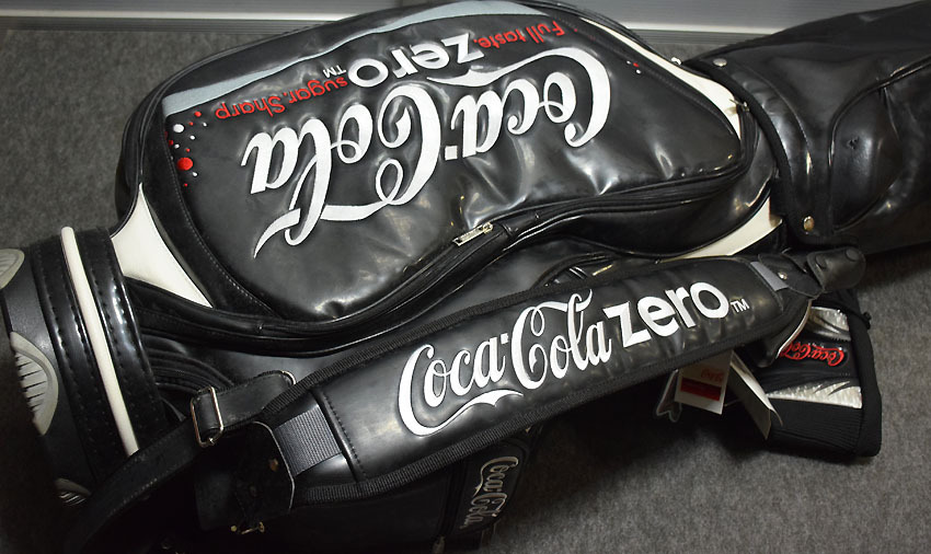 ■Coca-Cola zero（コカ・コーラ ゼロ） ゴルフキャディバッグ 9型 アイアンカバーつき _画像7