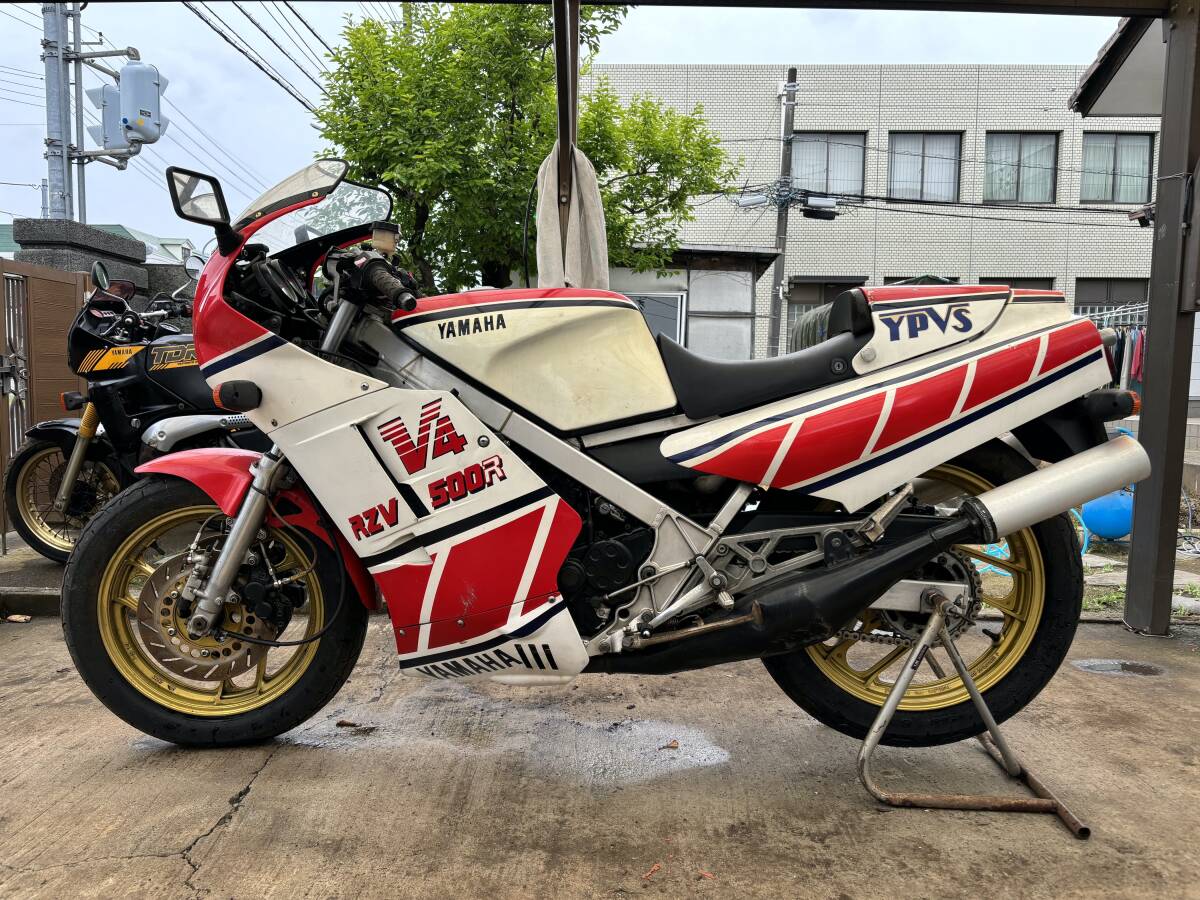 YAMAHA RZV500R 不動車 レストアベース_画像3