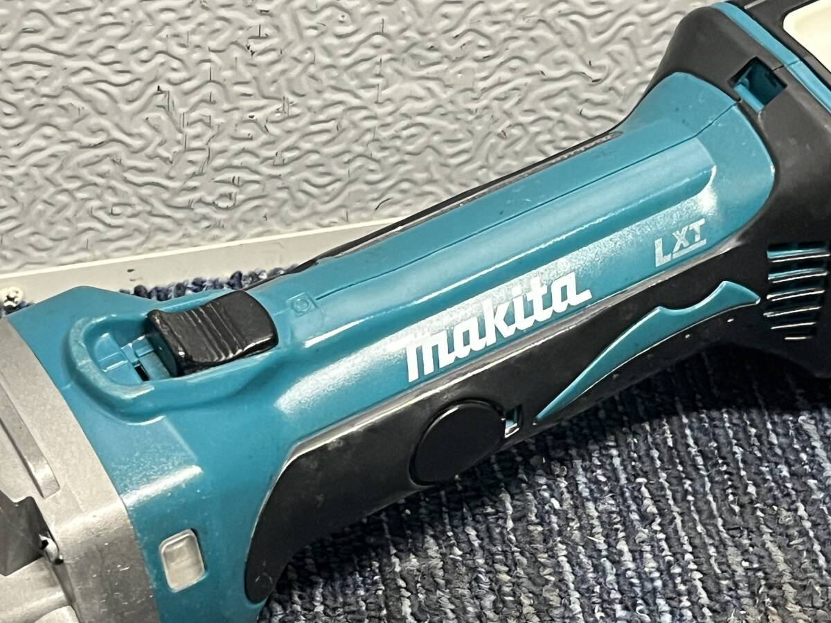 【美品】makita マキタ 充電式ディスクグラインダ GA400D バッテリー1個(3.0Ah) 研削 研磨 電動工具 2381の画像3