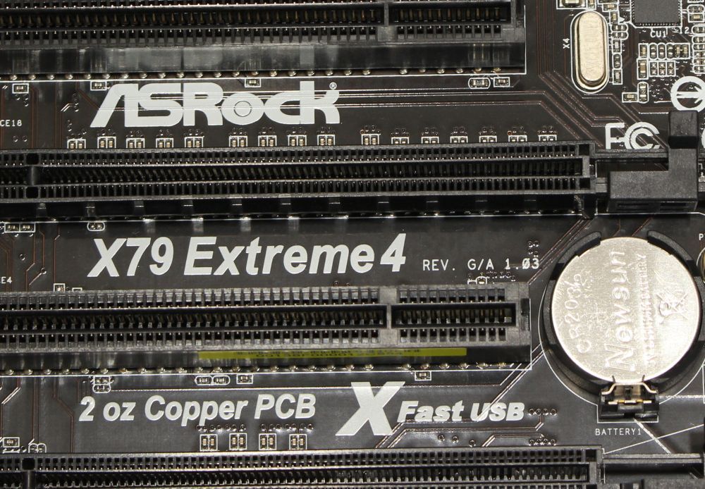 ASRock X79 Extreme4 ( Intel X79/ LGA2011 ) ATX-2_画像8