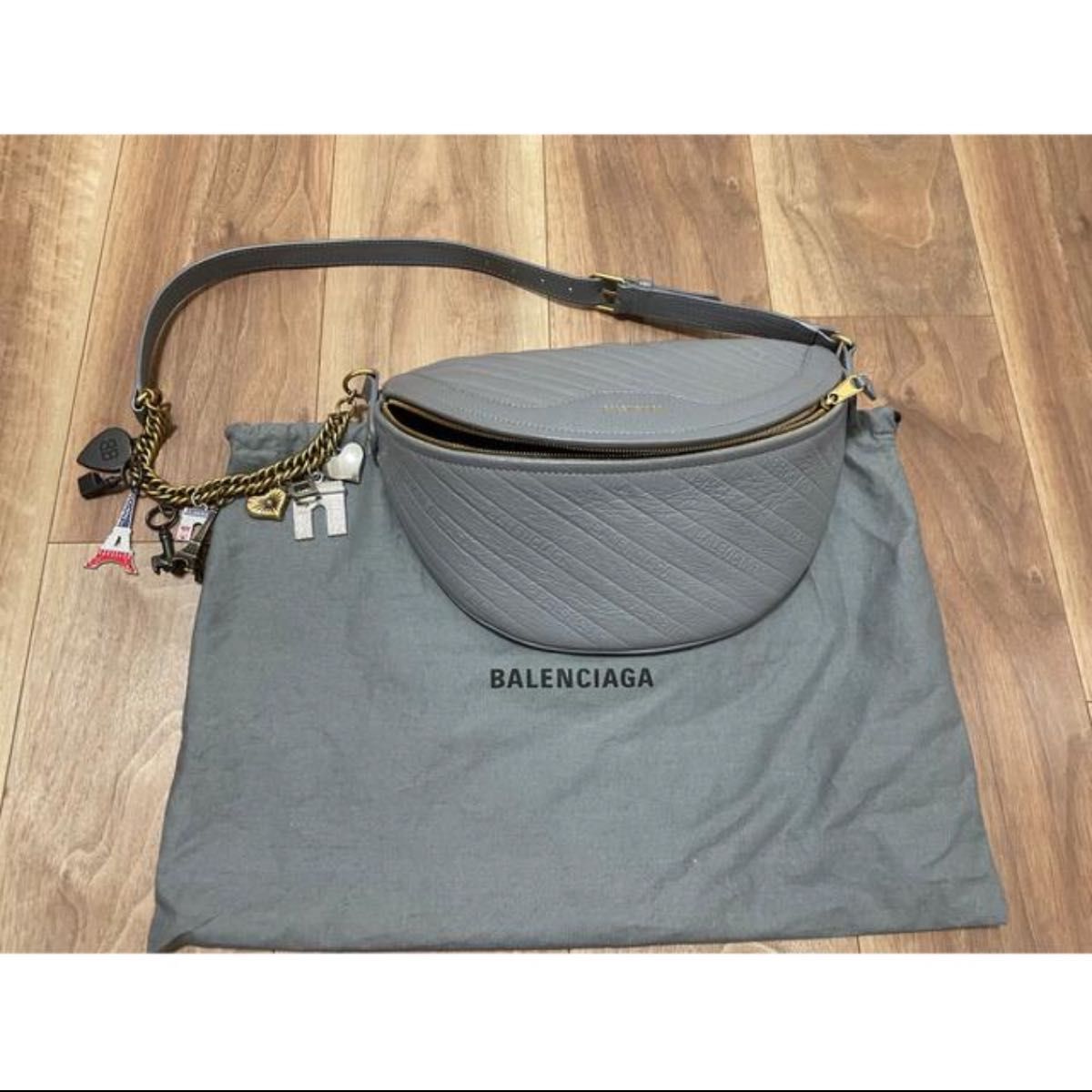 balenciaga ショルダーバッグ キーホルダー|Yahoo!フリマ(旧 balenciaga ショルダーバッグ キーホルダー|Yahoo!フリマ(旧