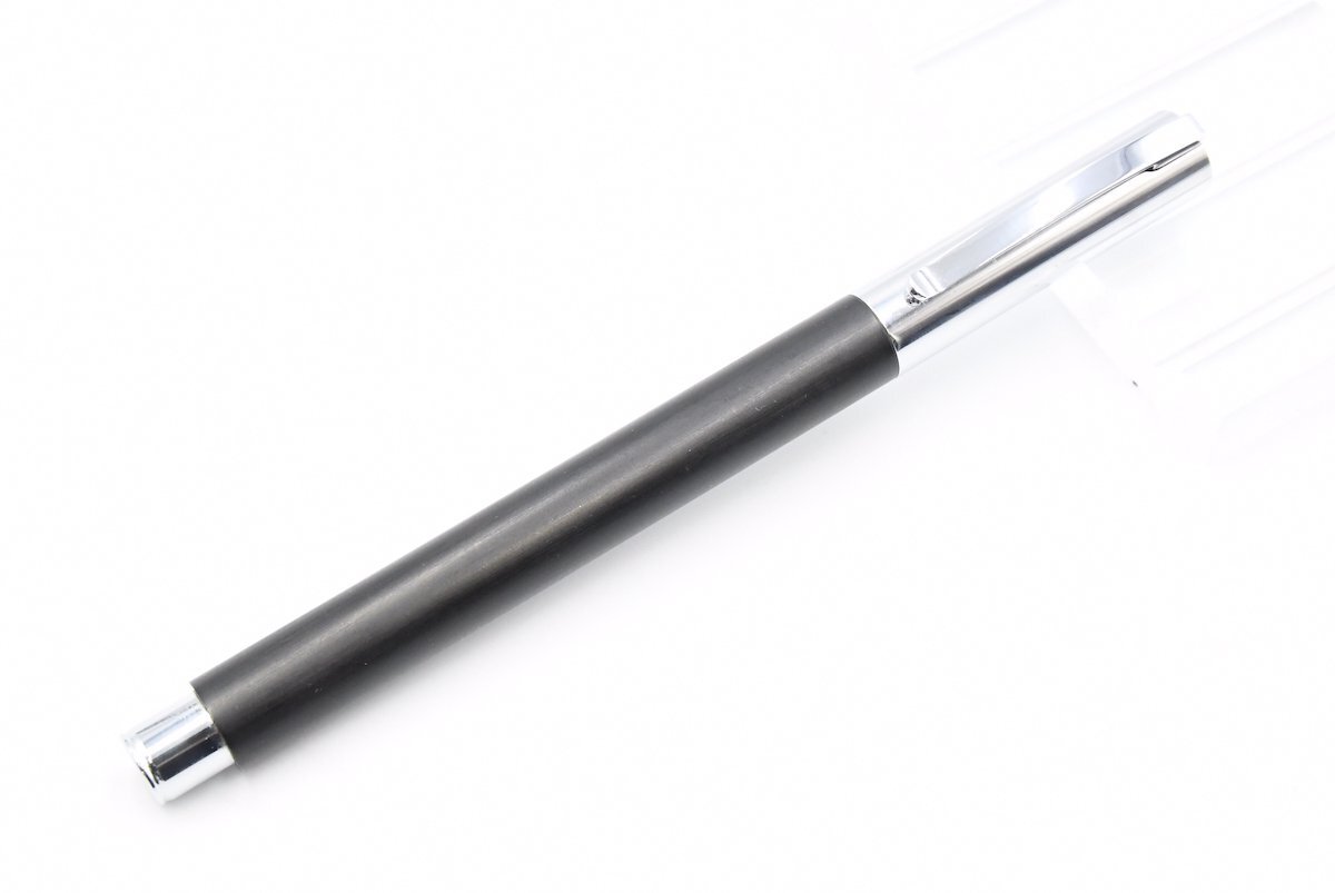 FABER-CASTELL Faber-Castell AMBITION Anne bishon mat black IRIDIUM POINT fountain pen 20758900