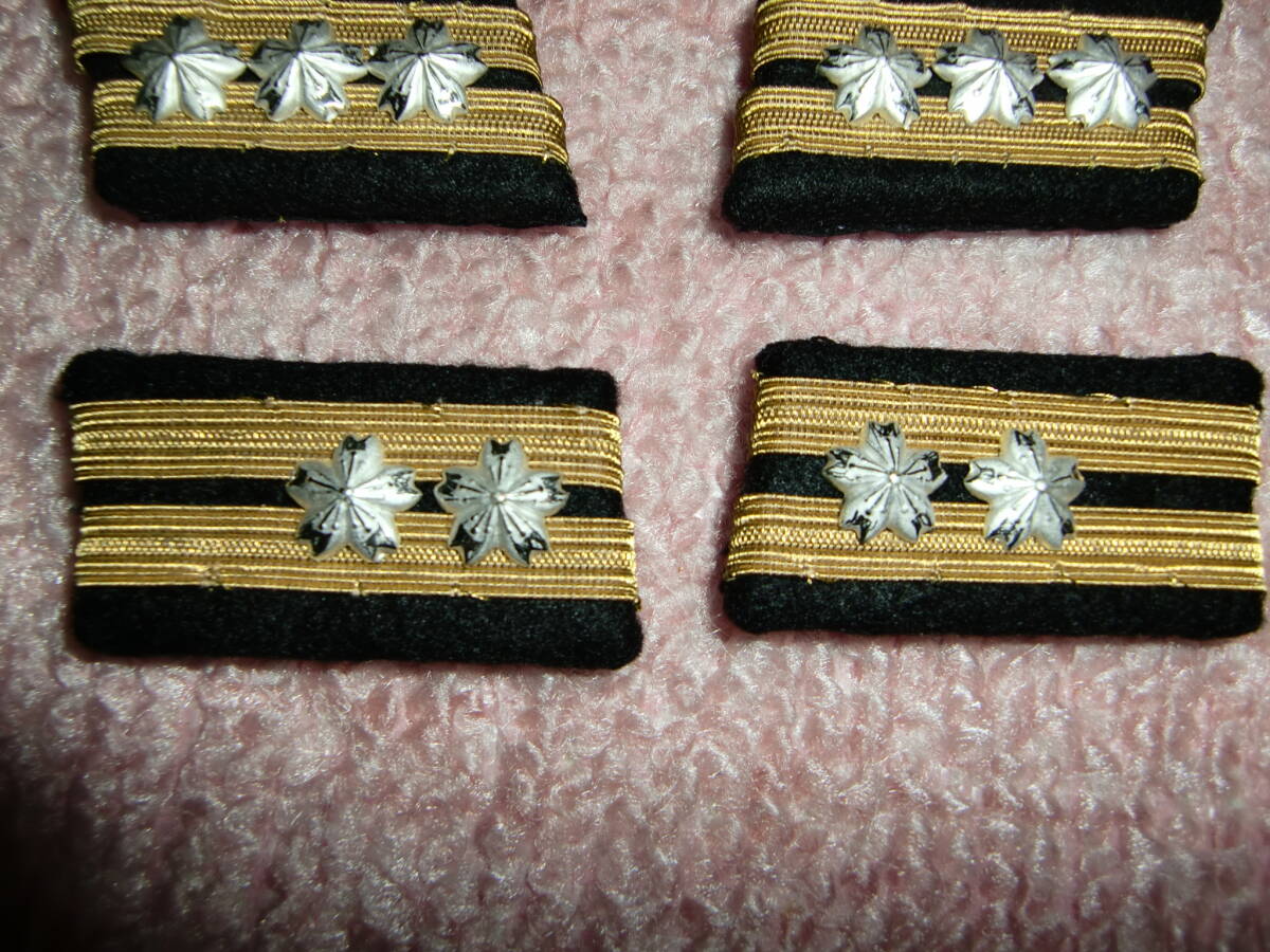 日本海軍士官用外套と大佐肩章(実物) Yahoo!オークション - 複製 日本海軍士官襟章 海軍大佐 海軍中佐