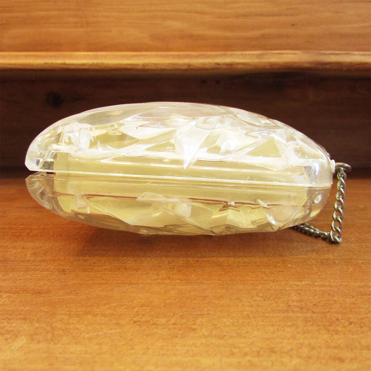 ★Vintage 1950's Lucite Chain-Handle Clutch_画像6