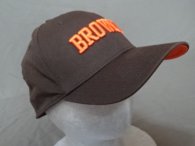 激レア USA購入【NEWERA】【39THIRTY】NFLアメフト クリーブランド ブラウンズ【Cleveland Browns】ロゴ刺繍入りキャップ 中古良品_画像5