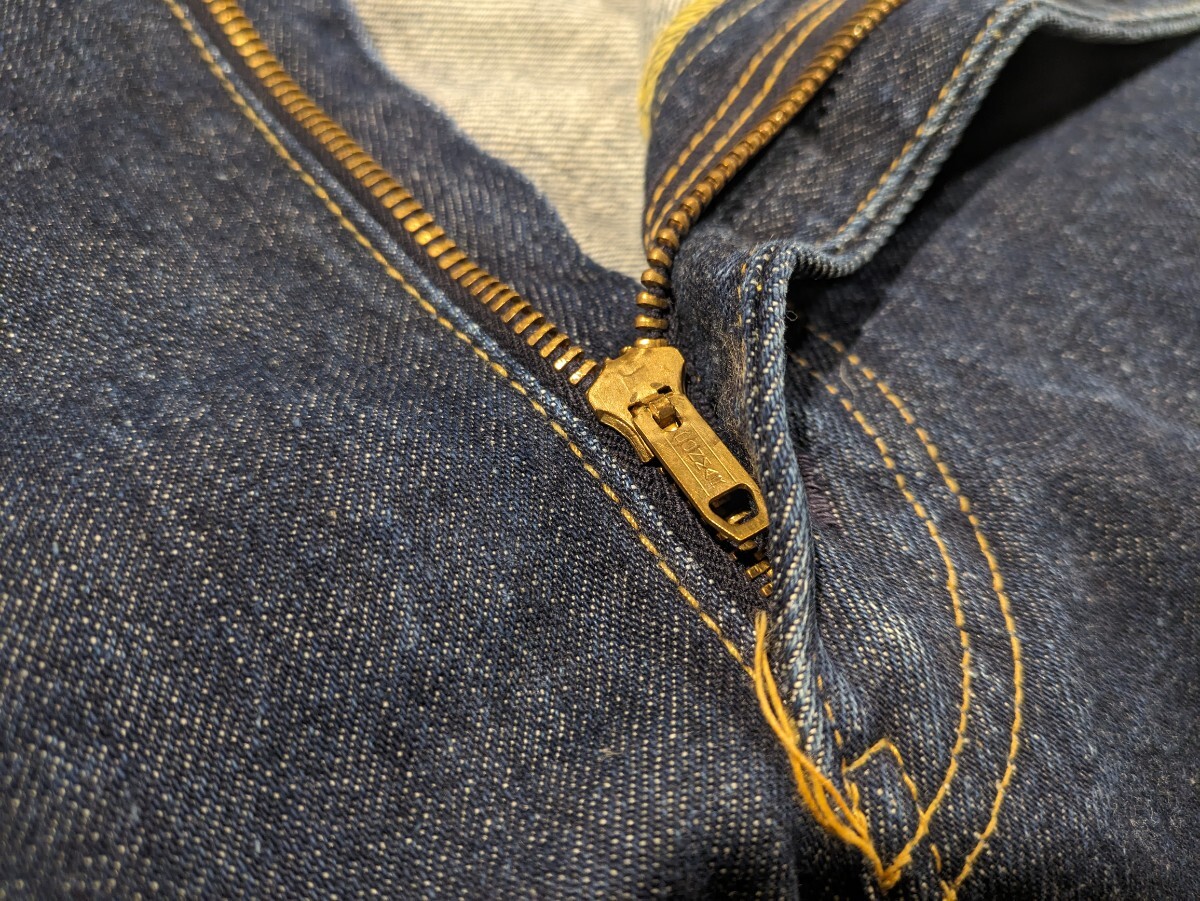 濃紺！LEVIS 551ZXX オリジナル！ CONMER 実寸40/32 オフセットループ VINTAGE ビンテージ 隠しリベット ボタン裏S 初期 62? 63? バキバキ_画像7