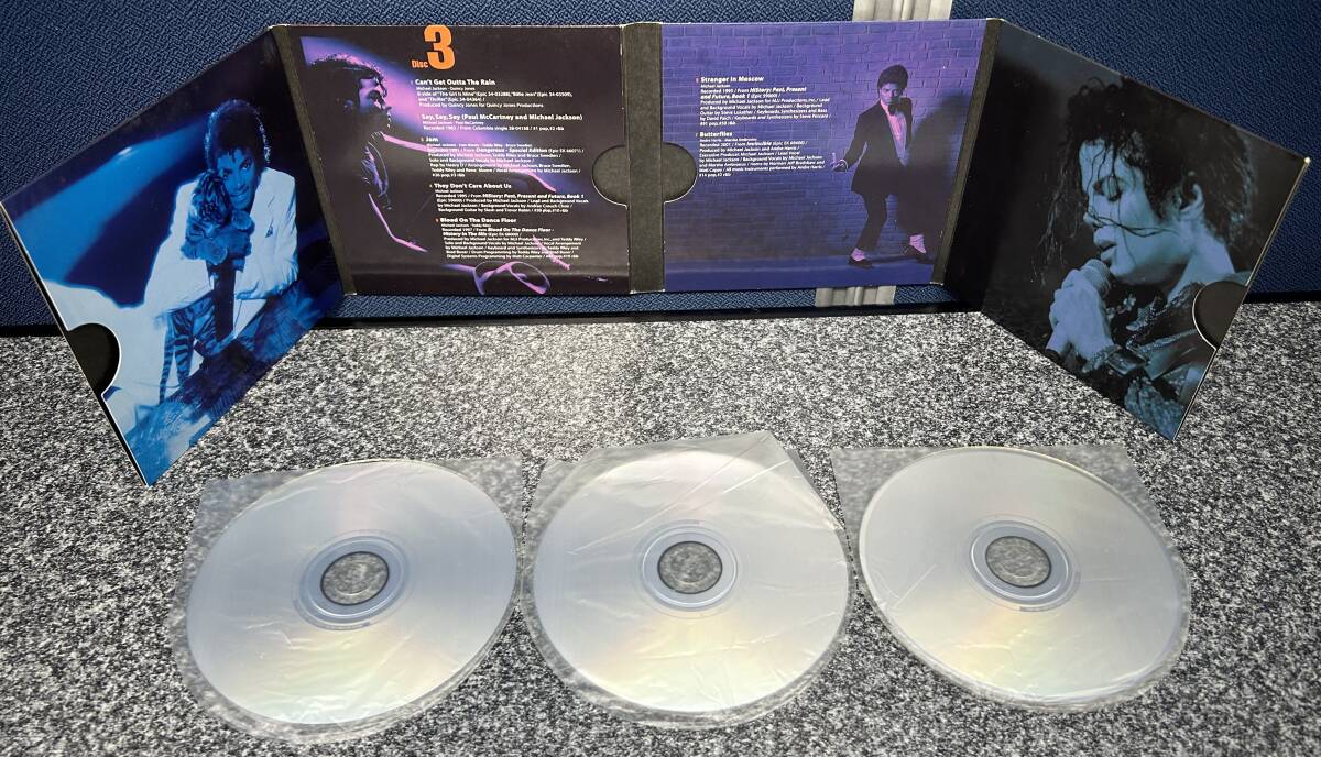 z98　MICHAEL JACKSON マイケル・ジャクソン　THIS IS IT/The Essential　CD×2枚　DVD×1枚　マイケル・ジャクソン集まとめ売り　計3点_画像7