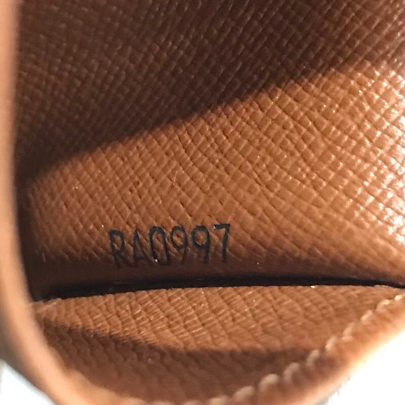 LOUIS VUITTON ルイヴィトン 4連キーケース M62631 ミュルティクレ4 モノグラム 【中古品】 22405K145_画像9