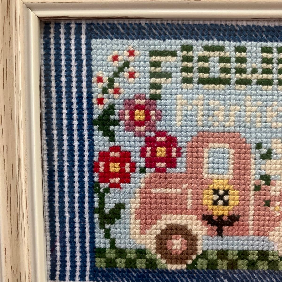 クロスステッチ刺繍完成品　　　　　　　　　　　　　　　　　　Flower Market