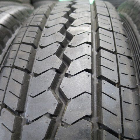 21年製イボ付き 185/80R15 103/101LT ◆トーヨー V-02e◆ 4本 J1155 夏タイヤ_画像7