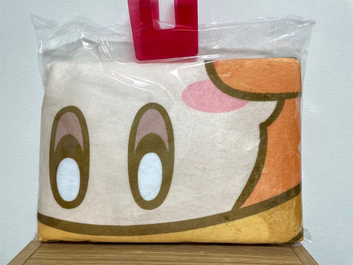 星のカービィGIGO限定 プププなピクニック ダイカットラグ 星のカービィGIGO限定 プププなピクニック ダイカットラグ