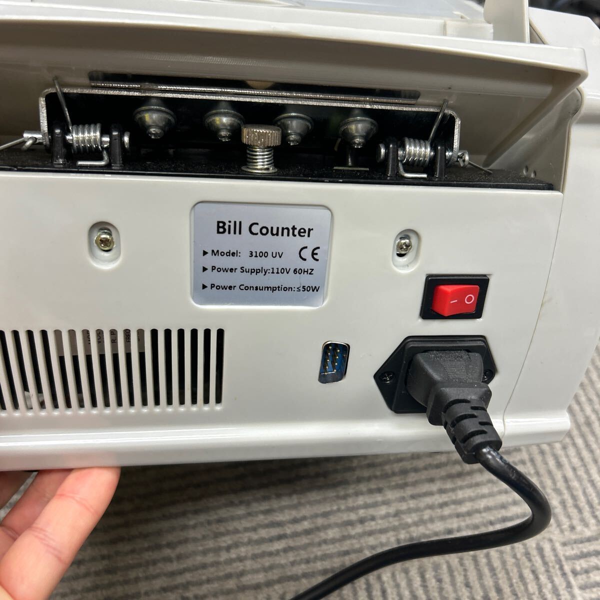 現状品 BILL COUNTER ビルカウンター 3100UV / 自動紙幣計算機 マネーカウンター お札カウンター ジャンクの画像5