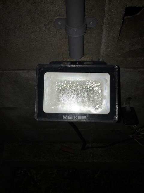 　LED ライト 屋外 ウォールランプ 防水 防塵 リモコン付き RGB投光器