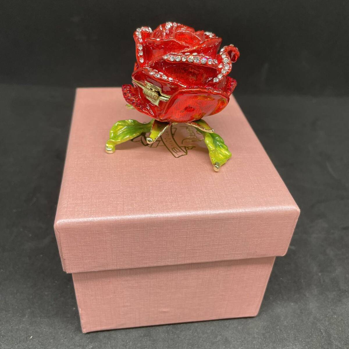 Piearth подарок box /jue Reebok s роза красный салон кольцо кольцо украшение аксессуары бардачок 