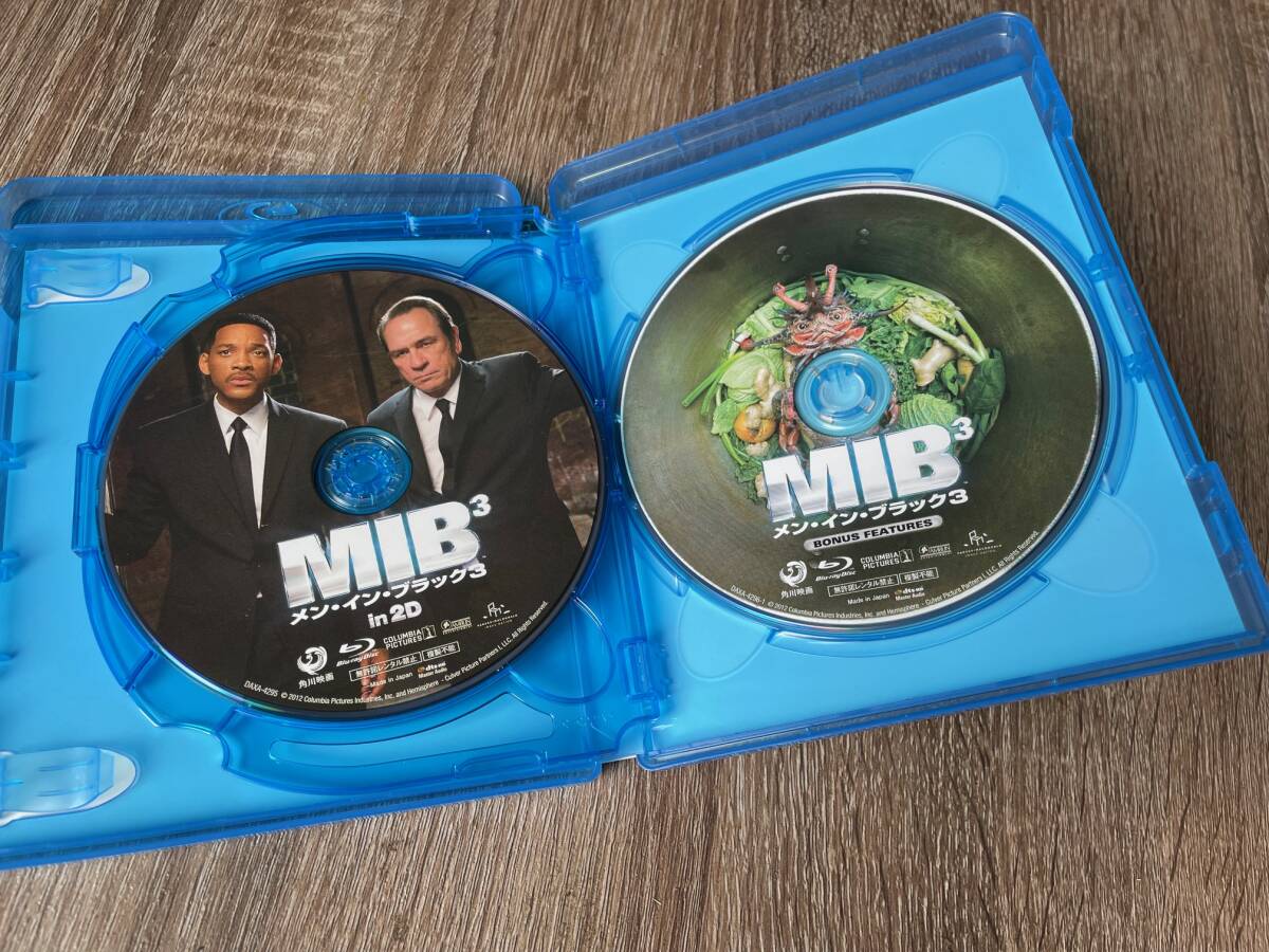 再生良好! Blu-ray 3D & 2D【 MIB３ MEN IN BLACK 3 】 国内版 メン・イン・ブラック３ 角川書店 ウイル・スミス トミー・リー・ジョーンズ_画像6