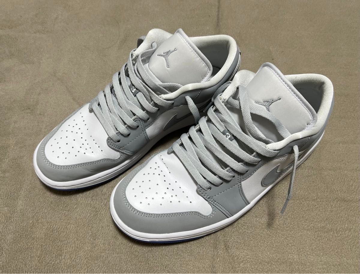 Nike WMNS Air Jordan 1 Low  Wolf Grey  ウルフグレー 27.0cm