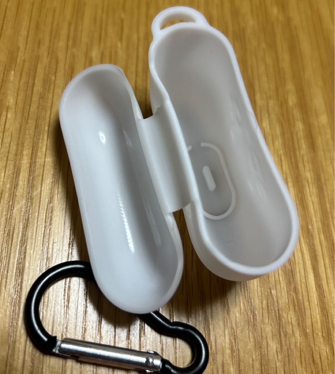 Air Pods Proケース　2022/2019 ホワイト