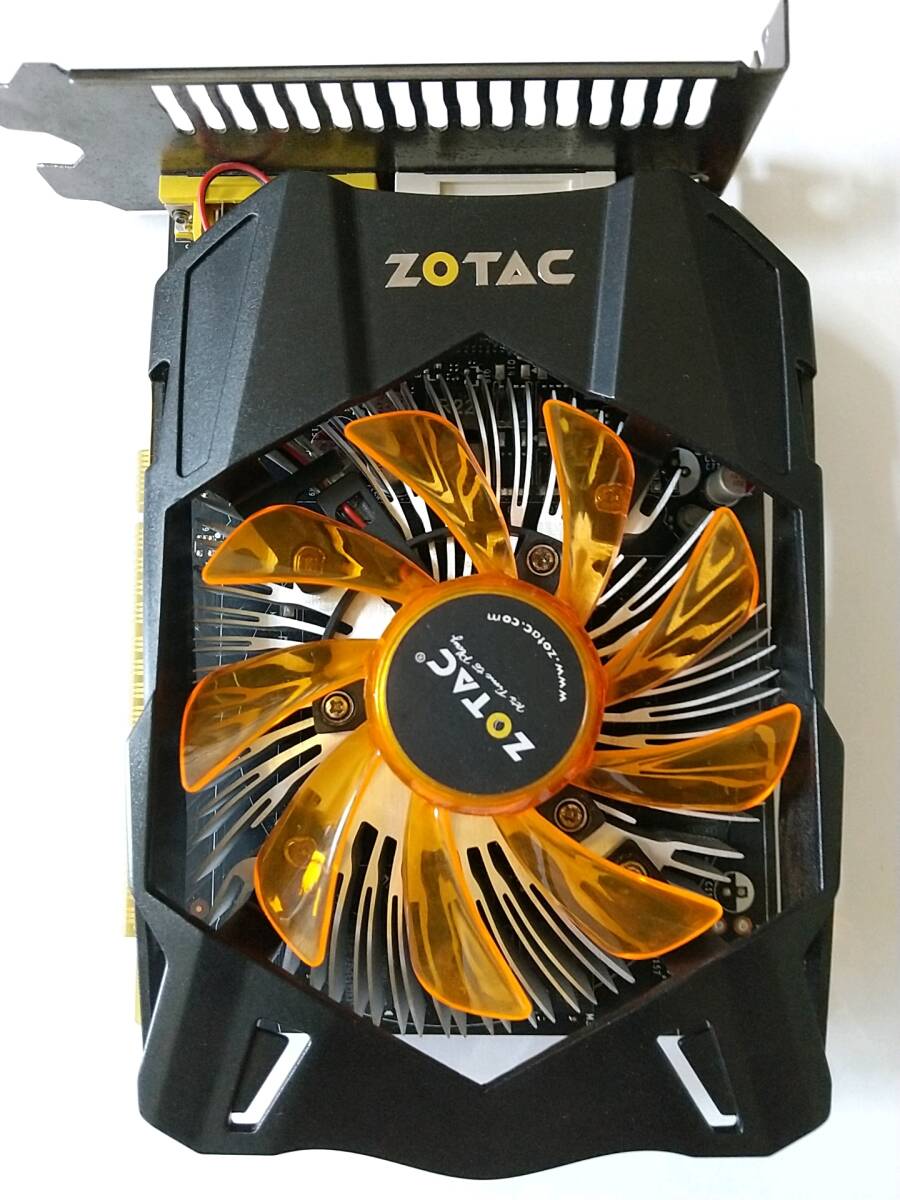 【送料無料】GPU ZOTAC GeForce GTX 750 Ti 2GB ZTGTX750TI-2GD5R01/ZT-70601-10Mの画像1