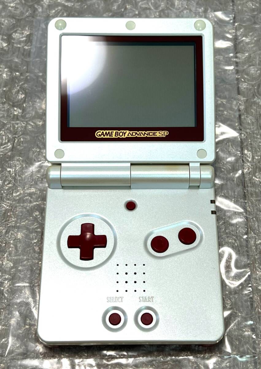 ( superior article * screen less scratch * box opinion attached * operation verification ending )GBA Game Boy Advance SP body Famicom color AGS-001 GAMEBOY ADVANCE SP