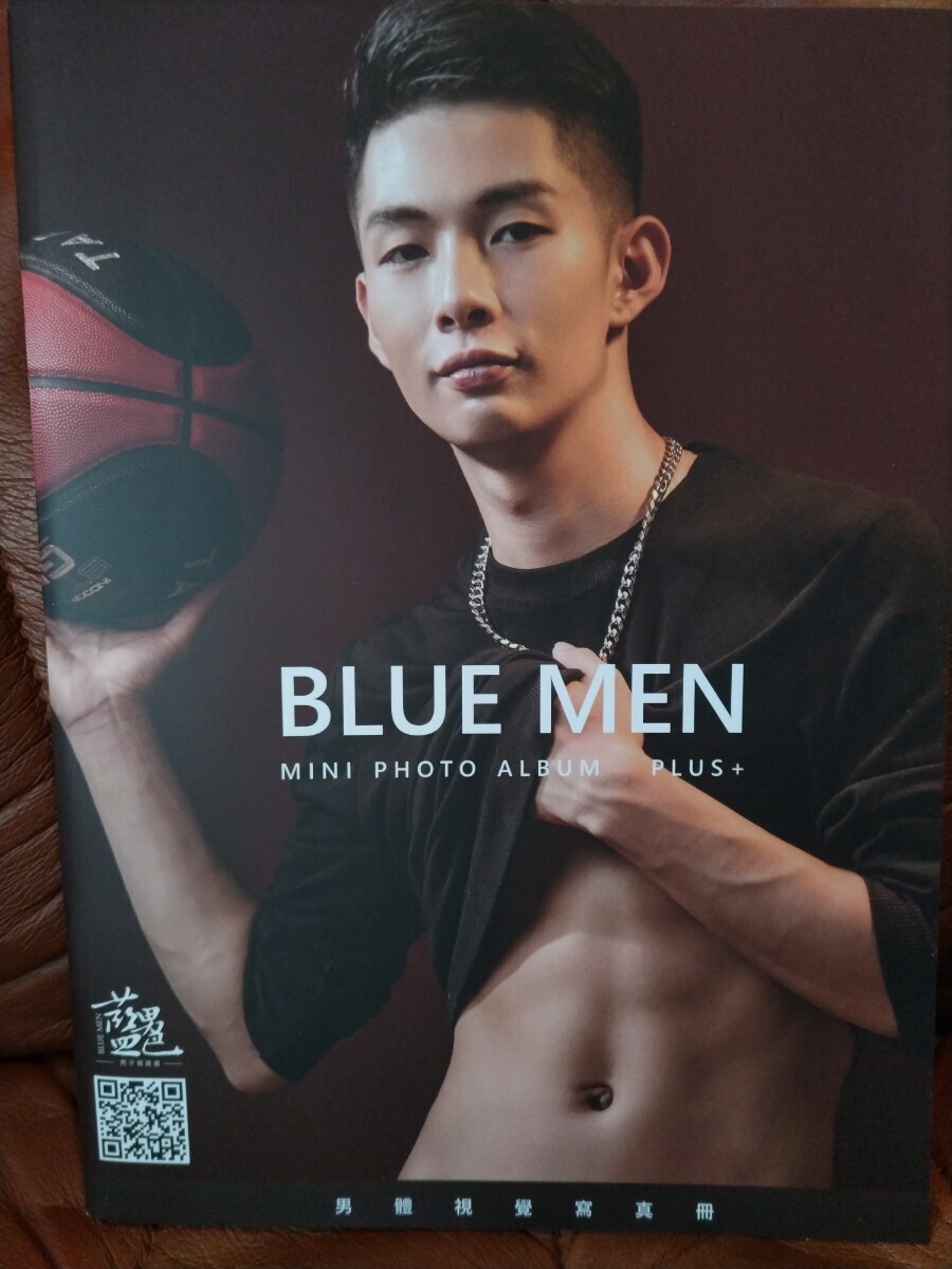 男性ヌード写真集「Bluemen Mini Photo Album +」(未開封)_画像1